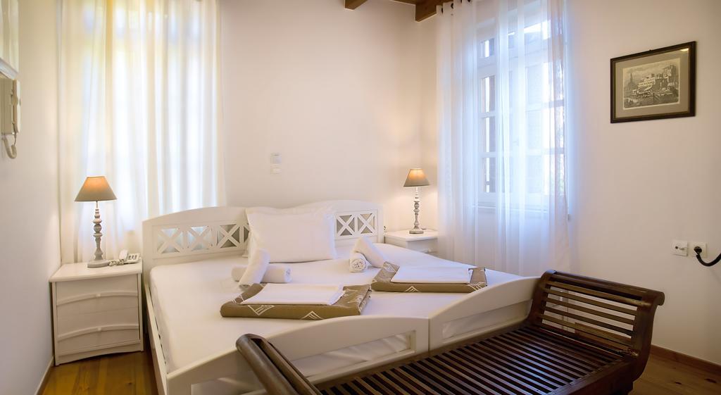 Ontas Traditional Hotel 3*