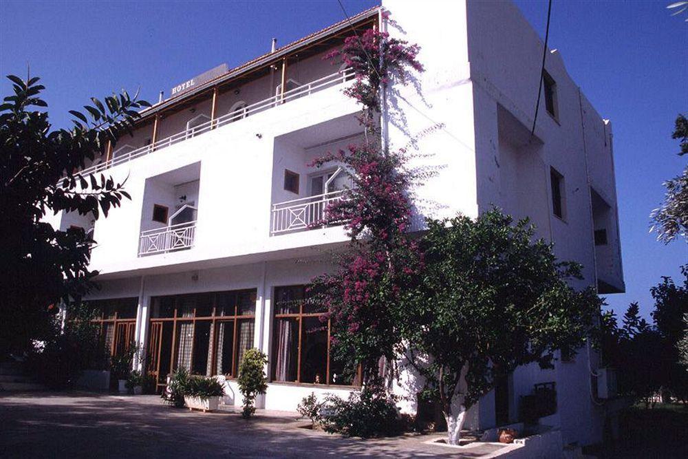 Armonia 2* Chania (Crete)