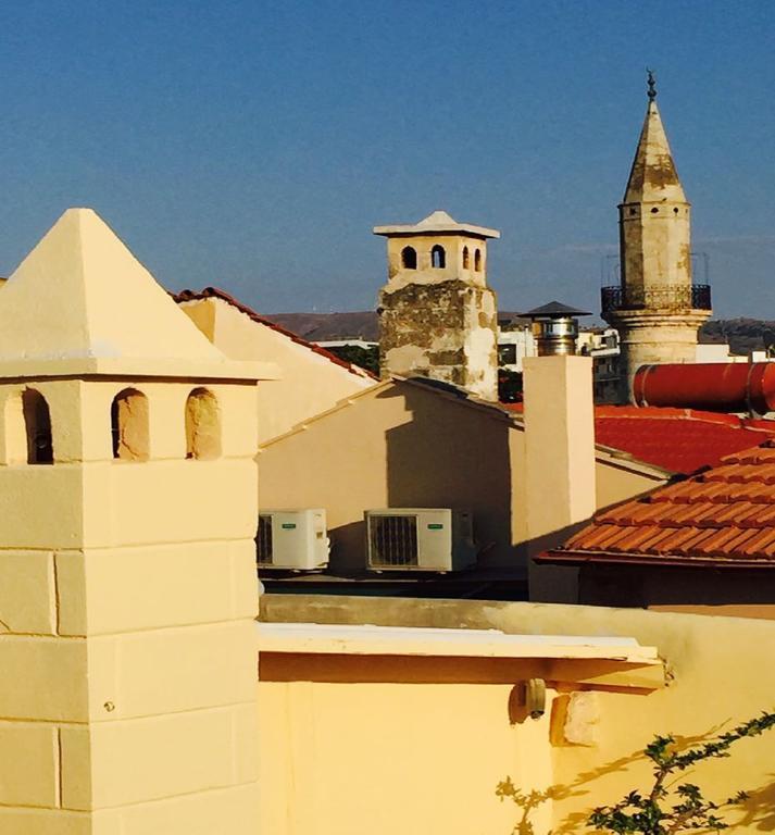 Venetian Palace Chania Hotel Chrissi Akti Chania