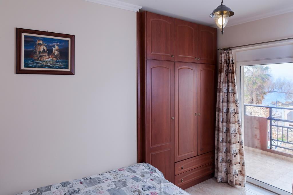 Manousos Apartment