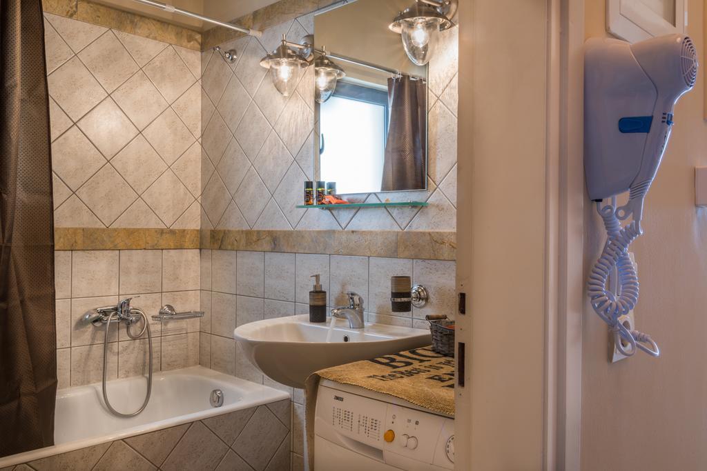 Apartment Nais & *
