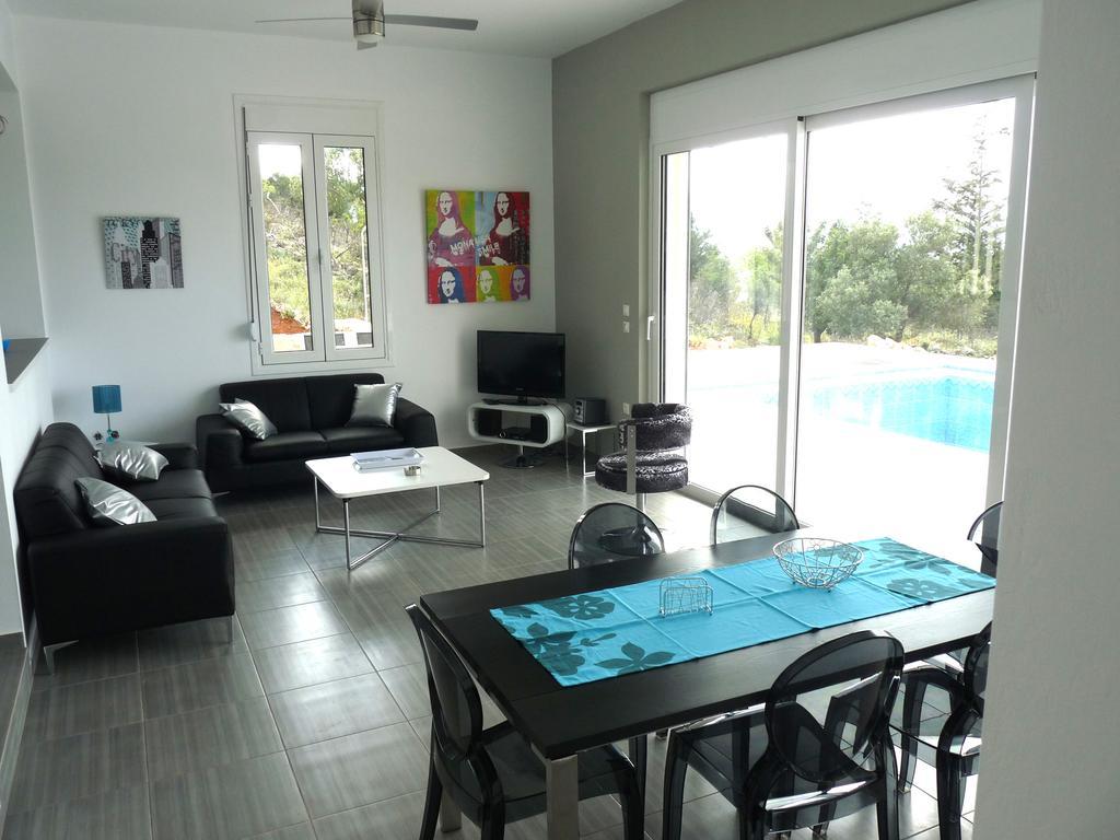 Villas Hermes Et Penelope Chania (Crete)