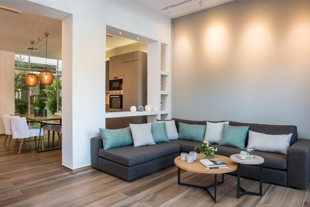 Apartment No17 Pireos Street