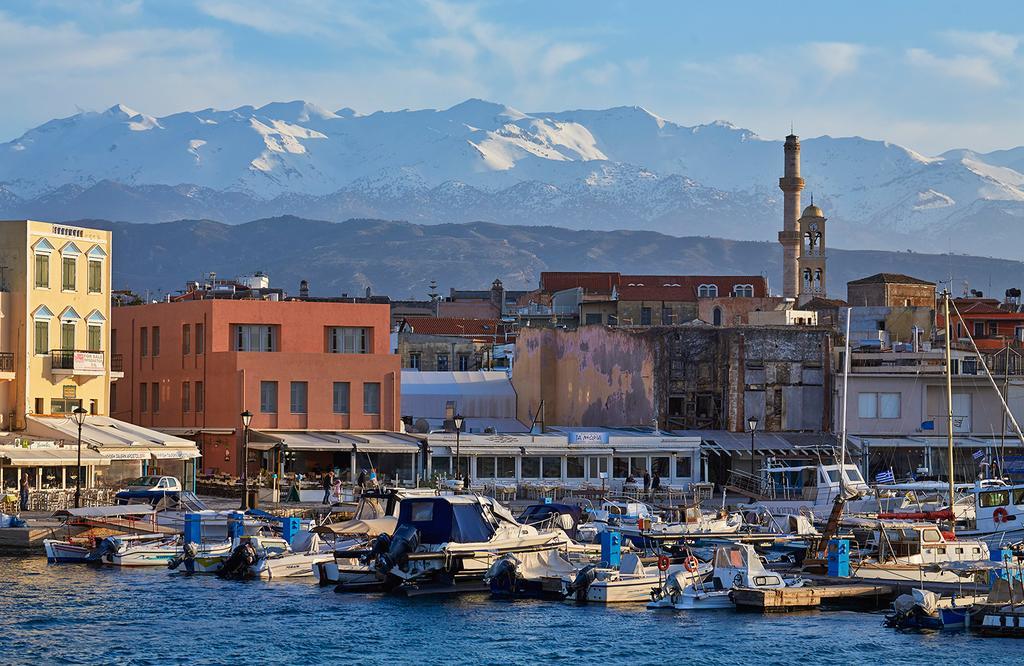 Avra Venetian Harbour Chania (Crete)