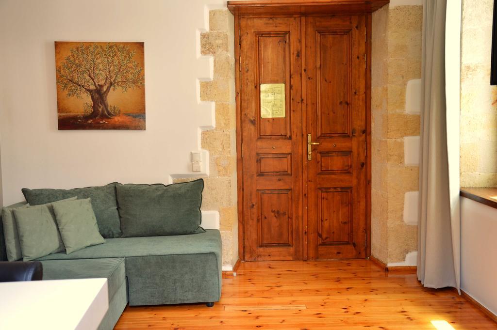 Hotel Erietta 3*