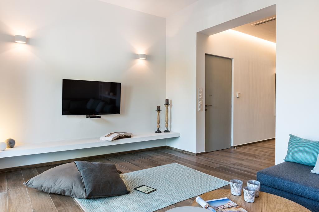 Apartment No17 Pireos Street