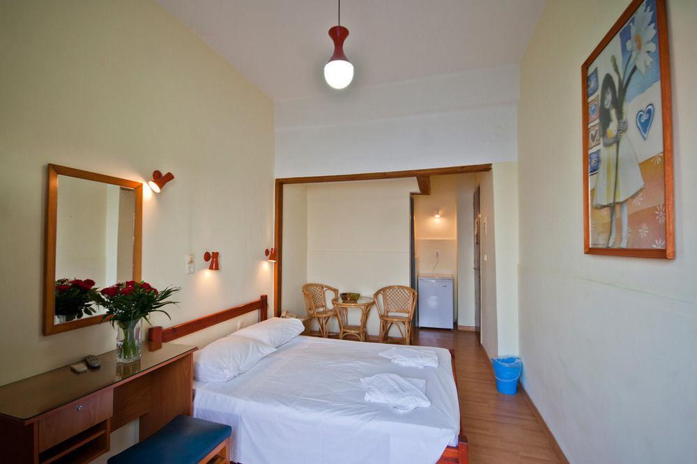 Hotel Lucia 2*