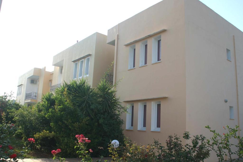 Oasis Hotel
