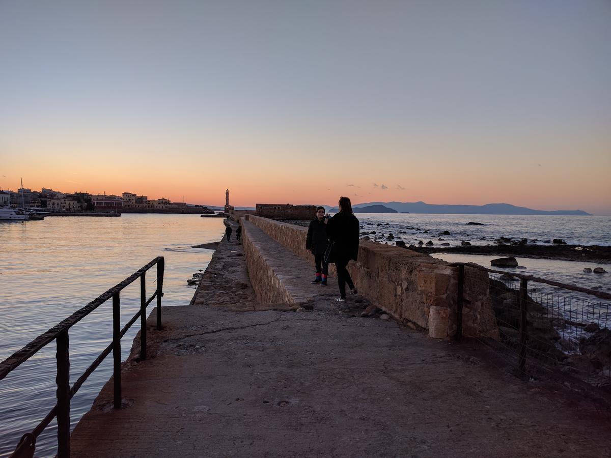 Rayon De Soleil * Chania (Crete)