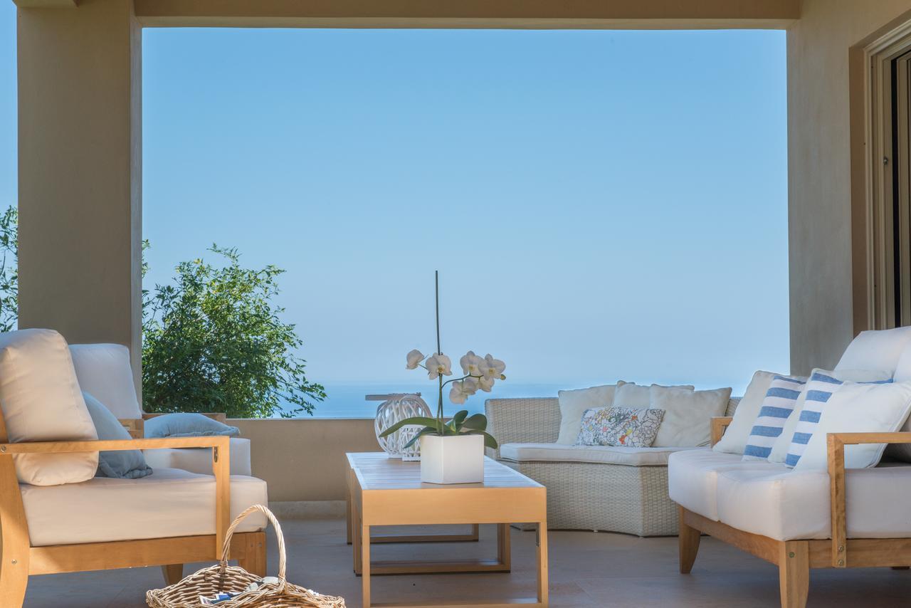 Villa Mariposa - Panoramic Sea View - Near Chania