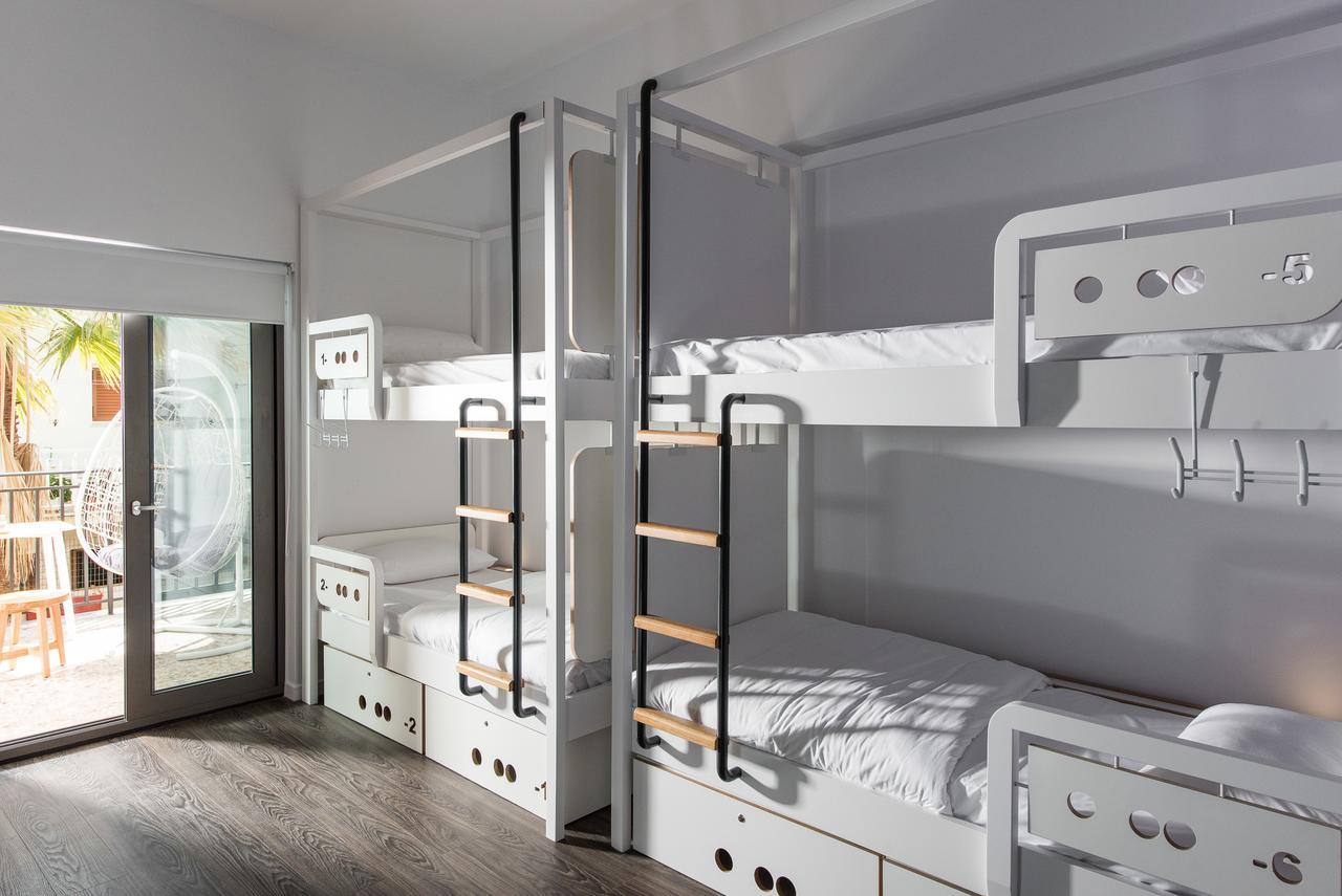 Hostel Cocoon *