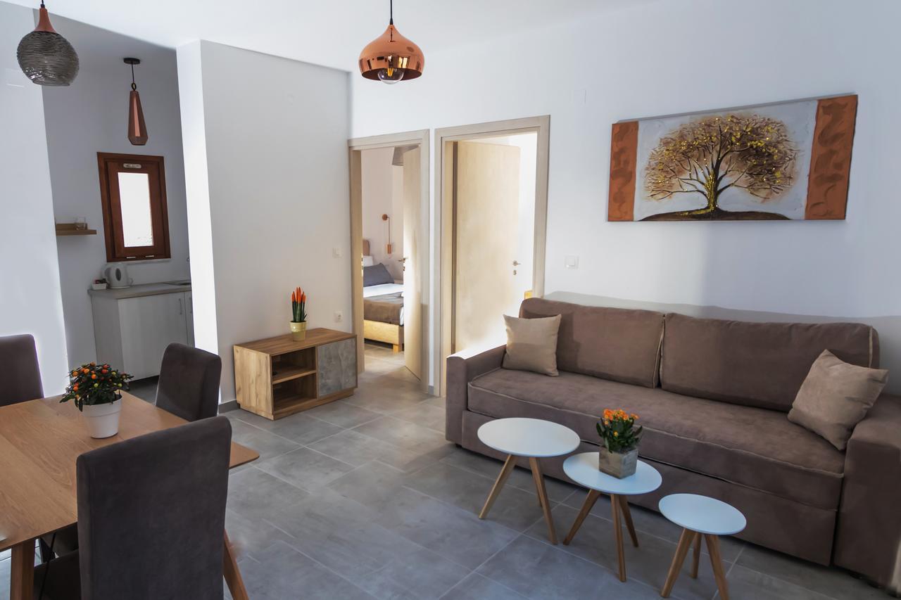 Deluxe Aparthotel 3*
