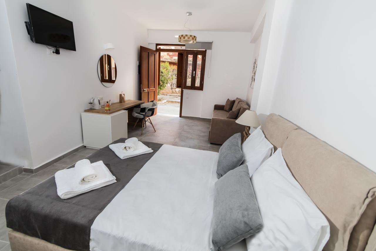 Deluxe Aparthotel 3*