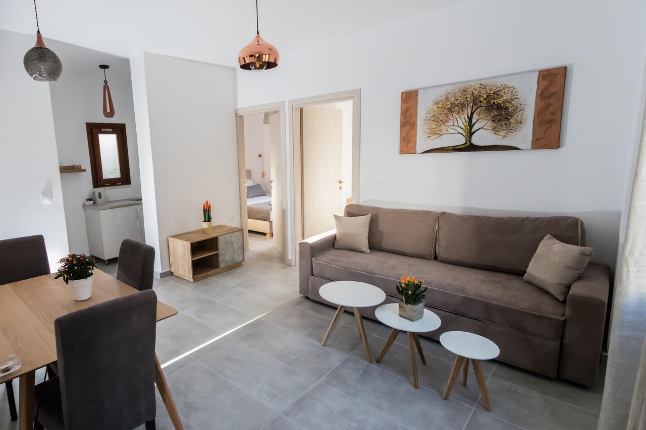 Deluxe Aparthotel 3*