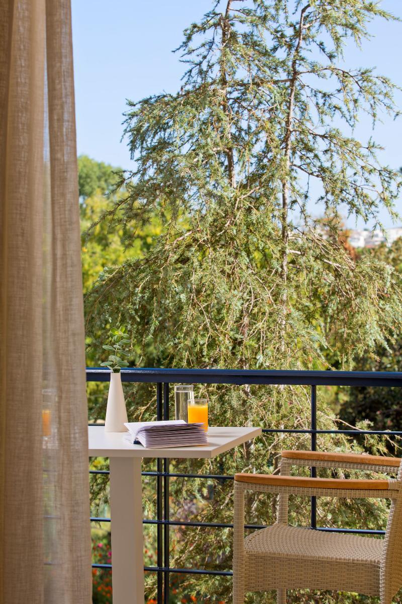 Avra Boutique Hotel 4*
