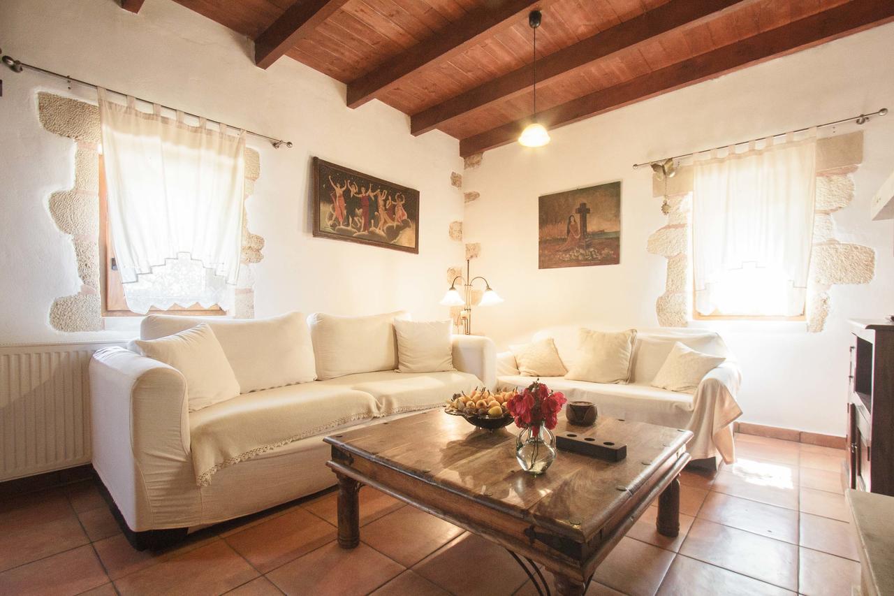 Holiday home Traditional Elegant Cretan Stone For Families *
