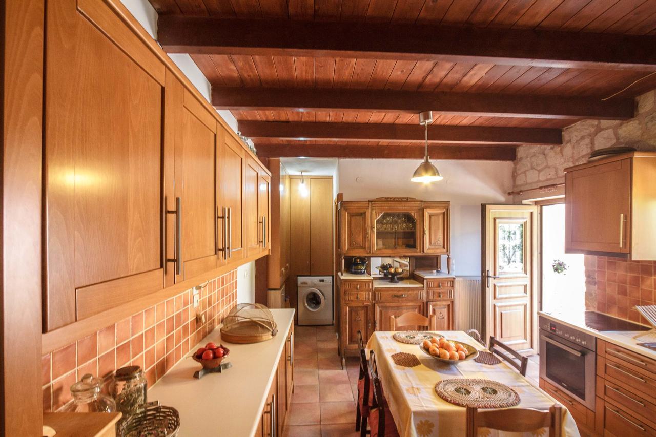 Traditional Elegant Cretan Stone For Families Holiday home *