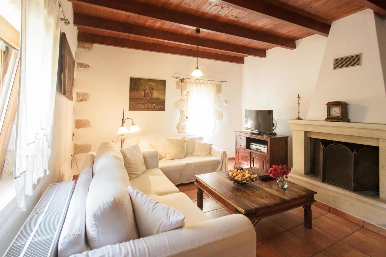 Holiday home Traditional Elegant Cretan Stone For Families *