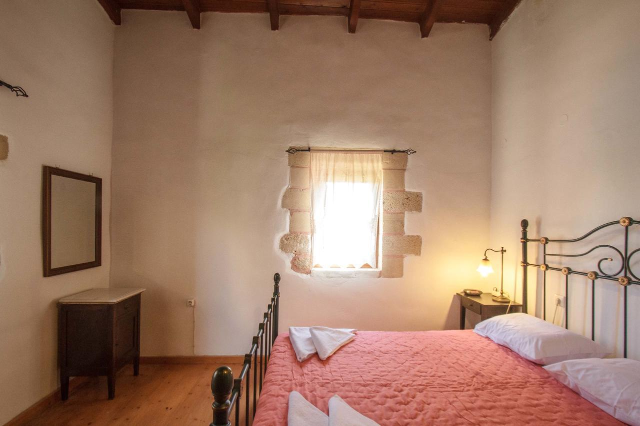 Traditional Elegant Cretan Stone For Families Holiday home *