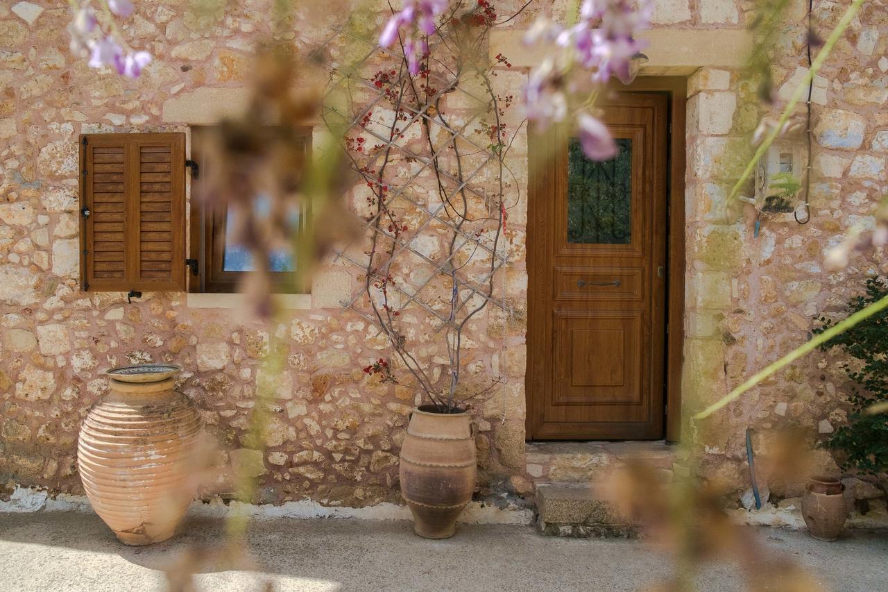 Traditional Elegant Cretan Stone For Families Holiday home Chania (Crete)