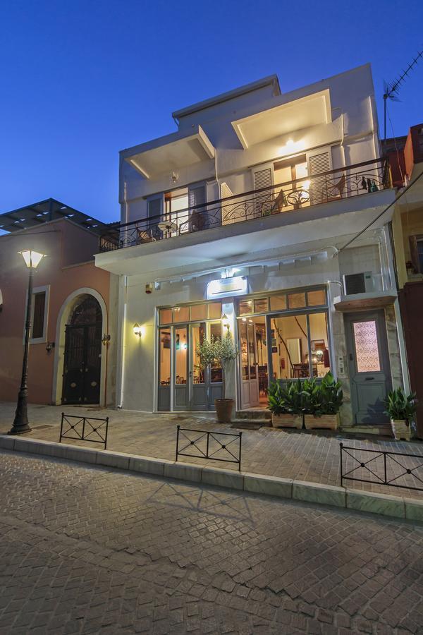 Gasthuis Casa Kasteli 2*