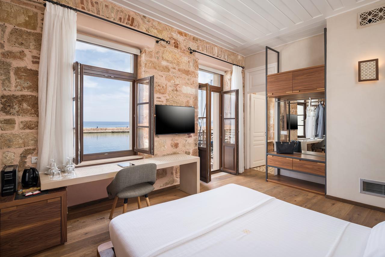 Ambassadors Boutique Hotel 5*