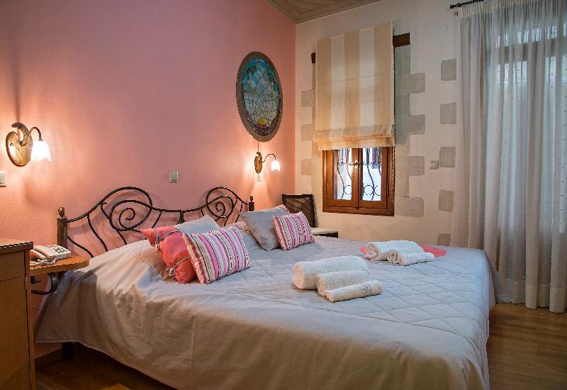 Ionas Boutique 3*