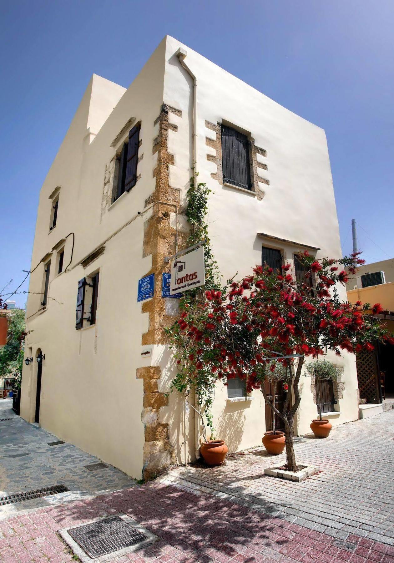 Ontas Traditional Hotel