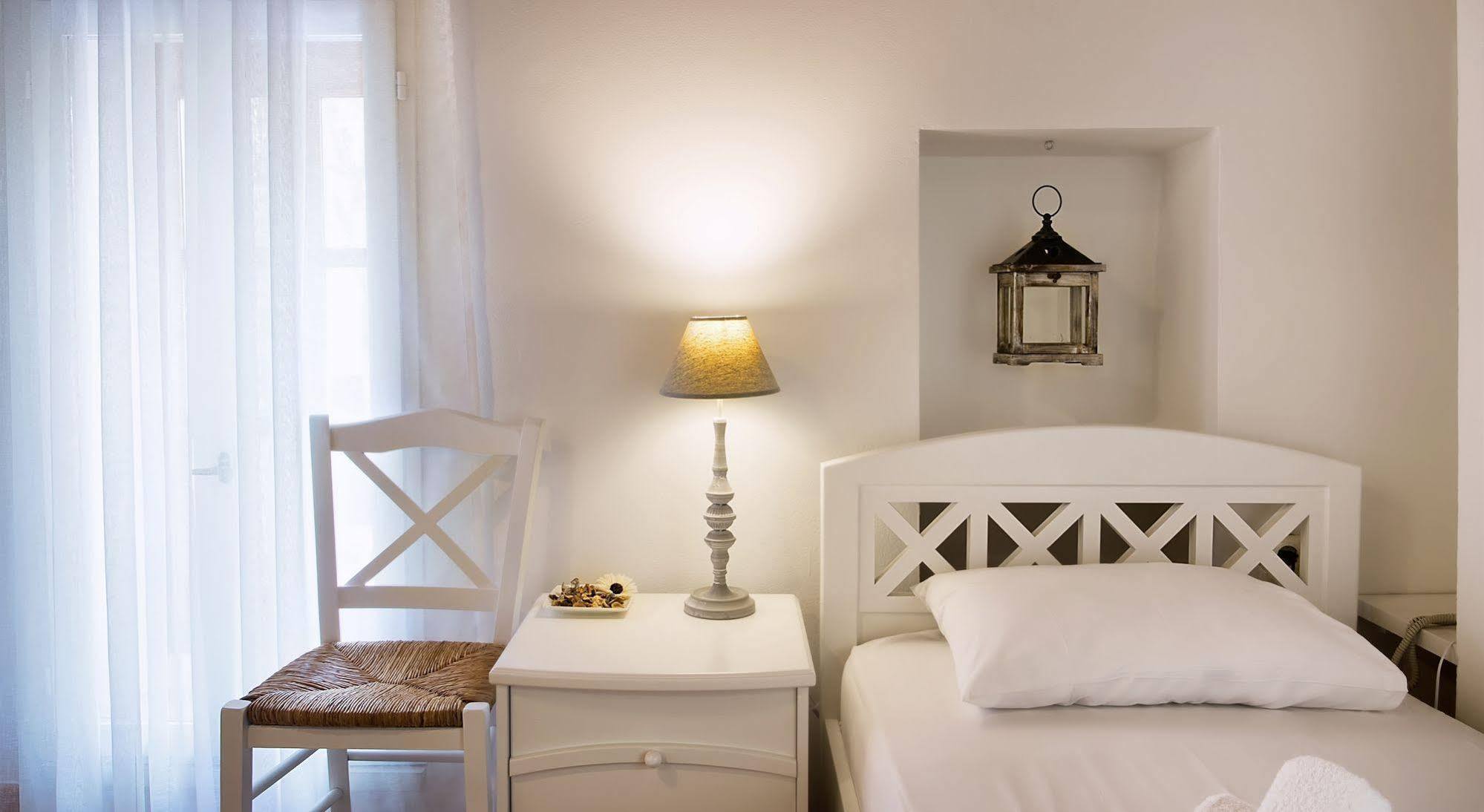 Ontas Traditional Hotel 3*
