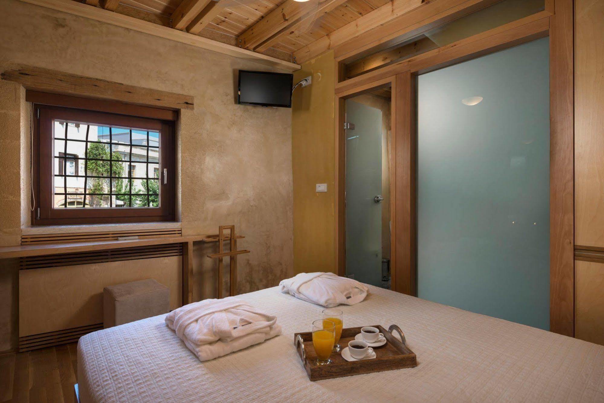 Neoria Houses * Chania (Crete)