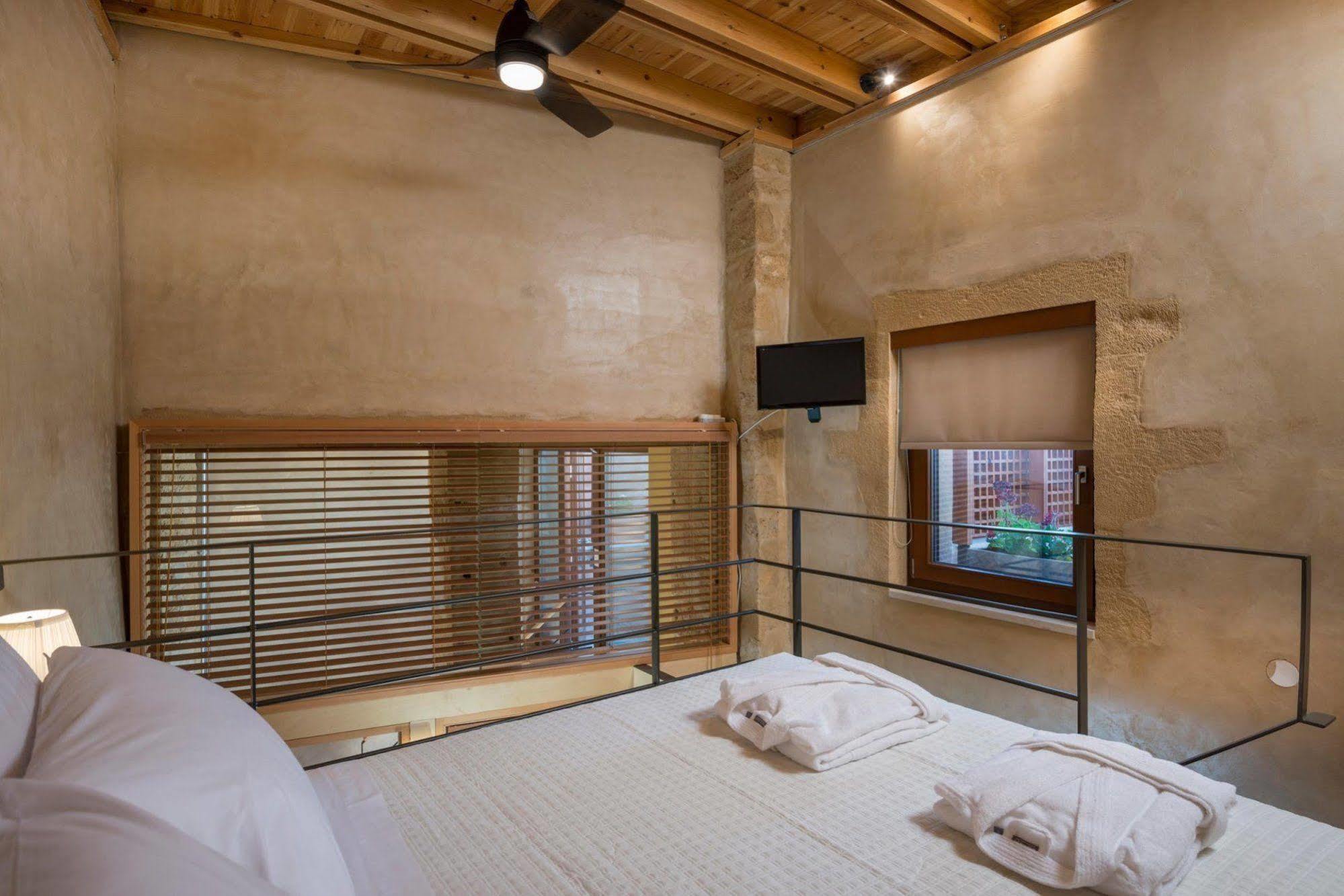 Neoria Houses * Chania (Crete)
