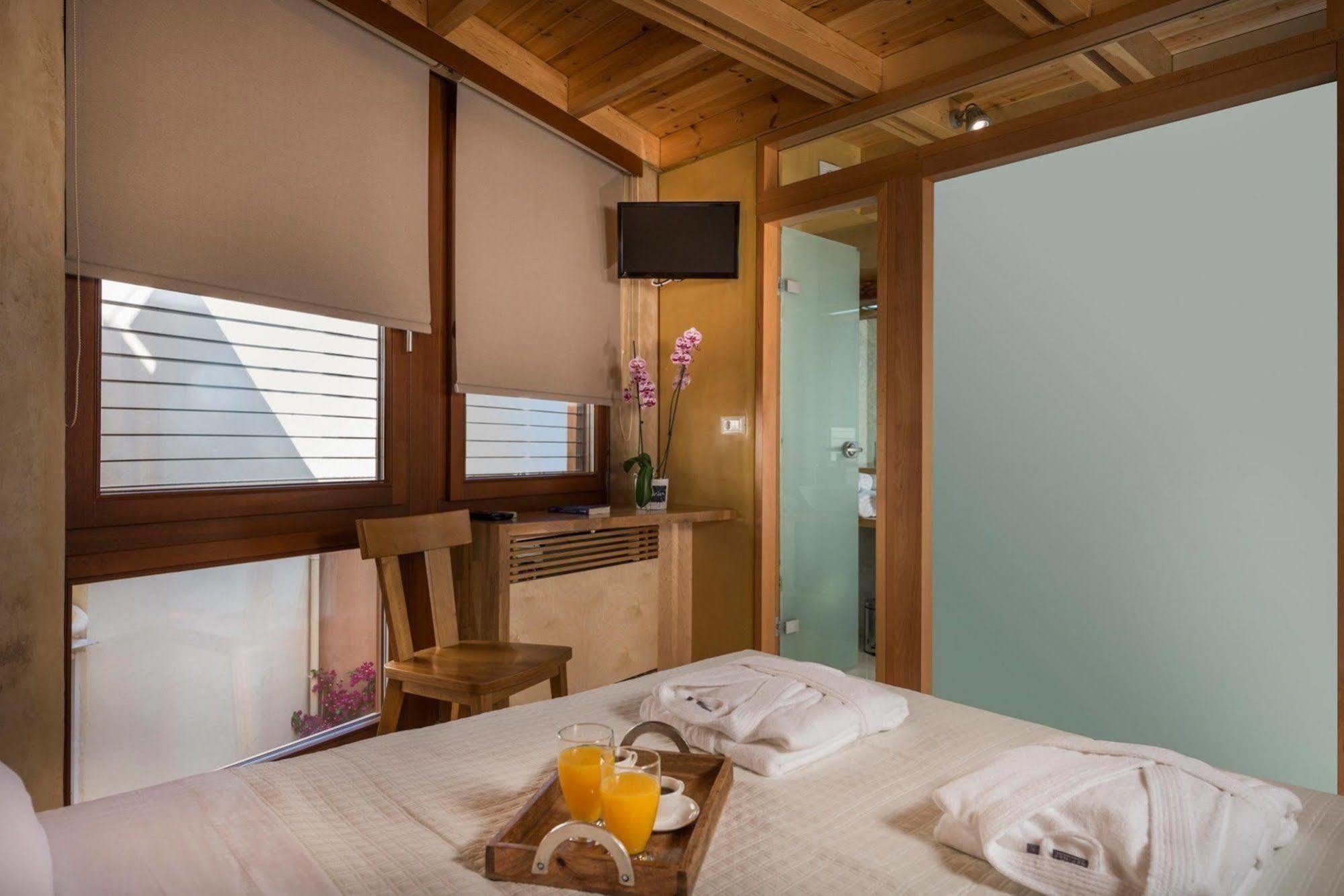 Neoria Houses Holiday home