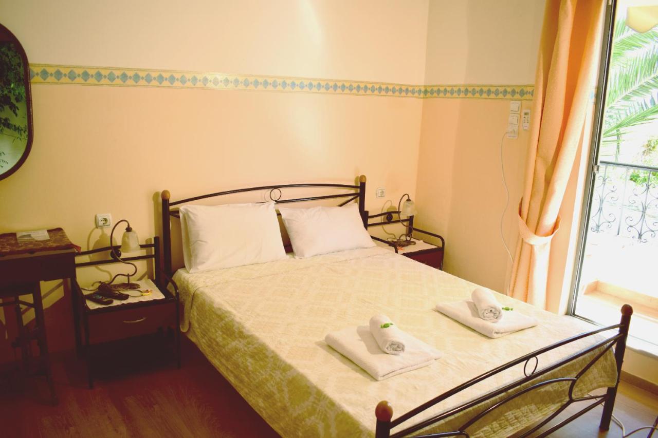 Stoa Rooms Apartment Chania (Crete)