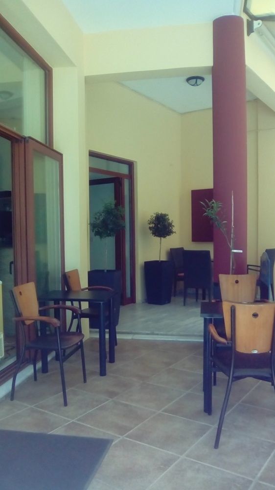 Constantinos