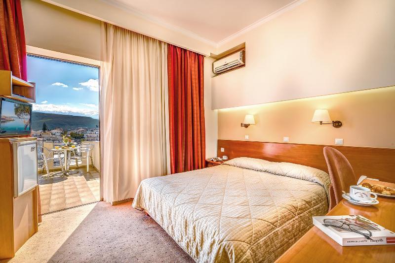 Nefeli Hotel 2*