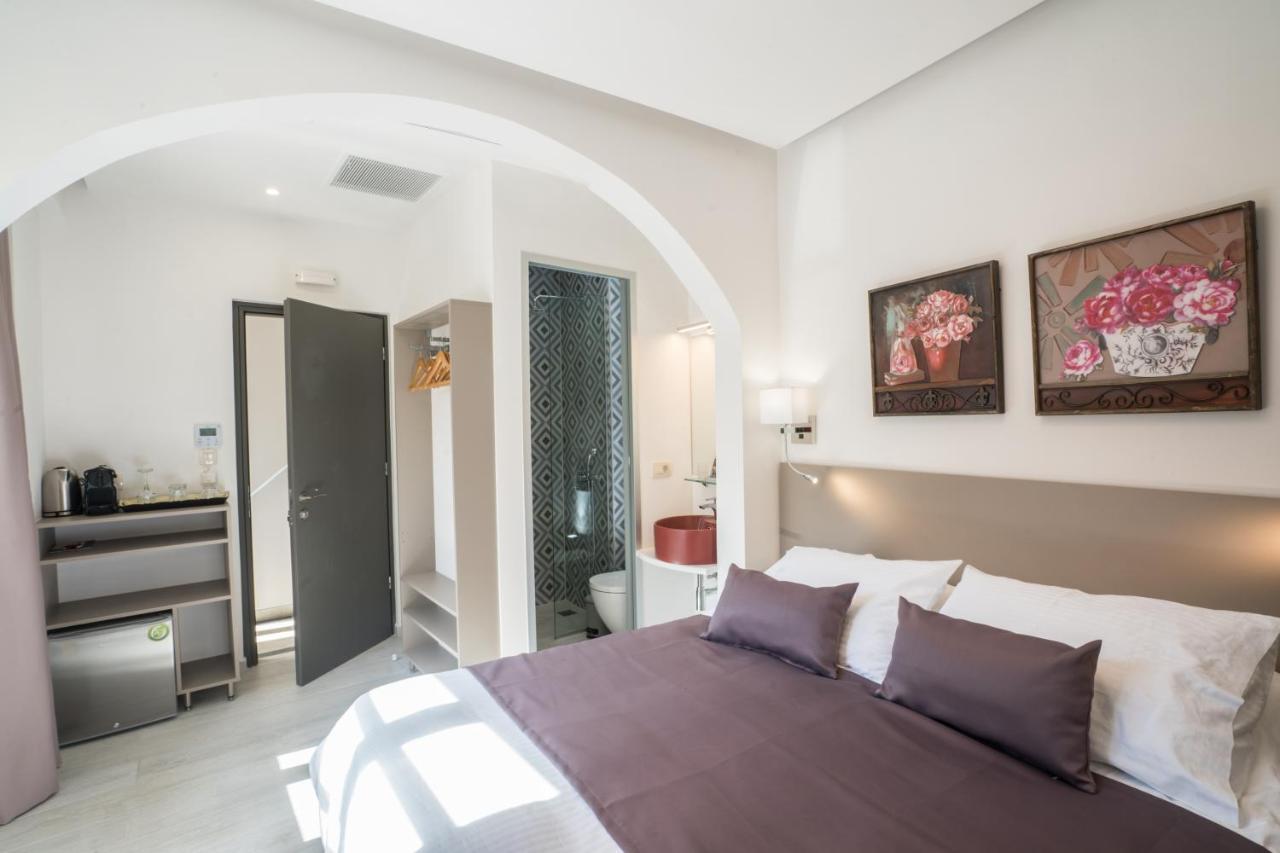 Cretan Berry Portou 3*