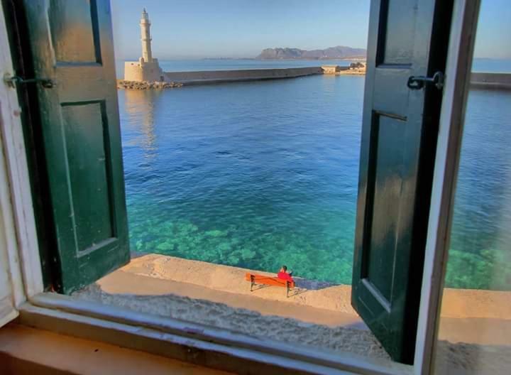 Zervos Chania *