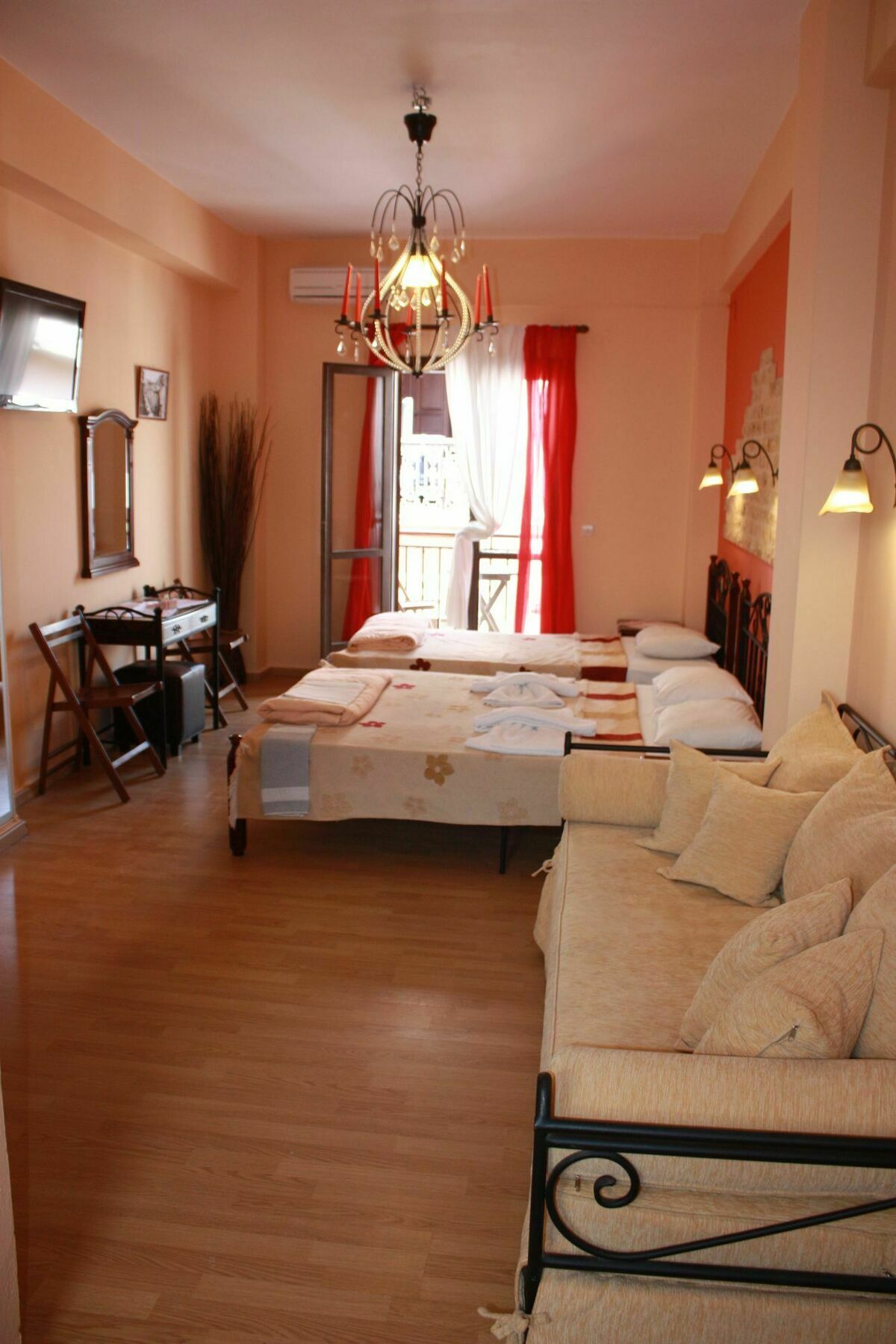 Mme Bassia Appartement *