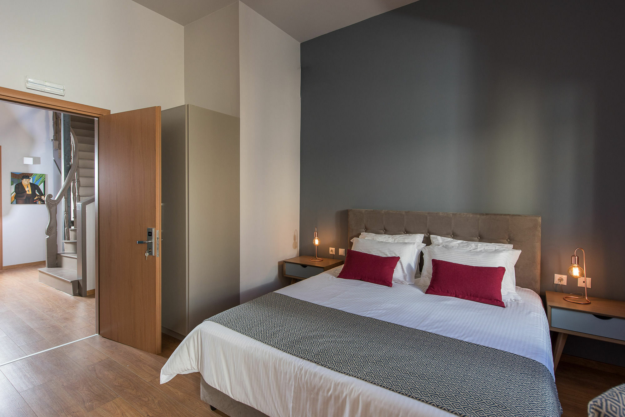 Bluebell Luxury Aparthotel 3*