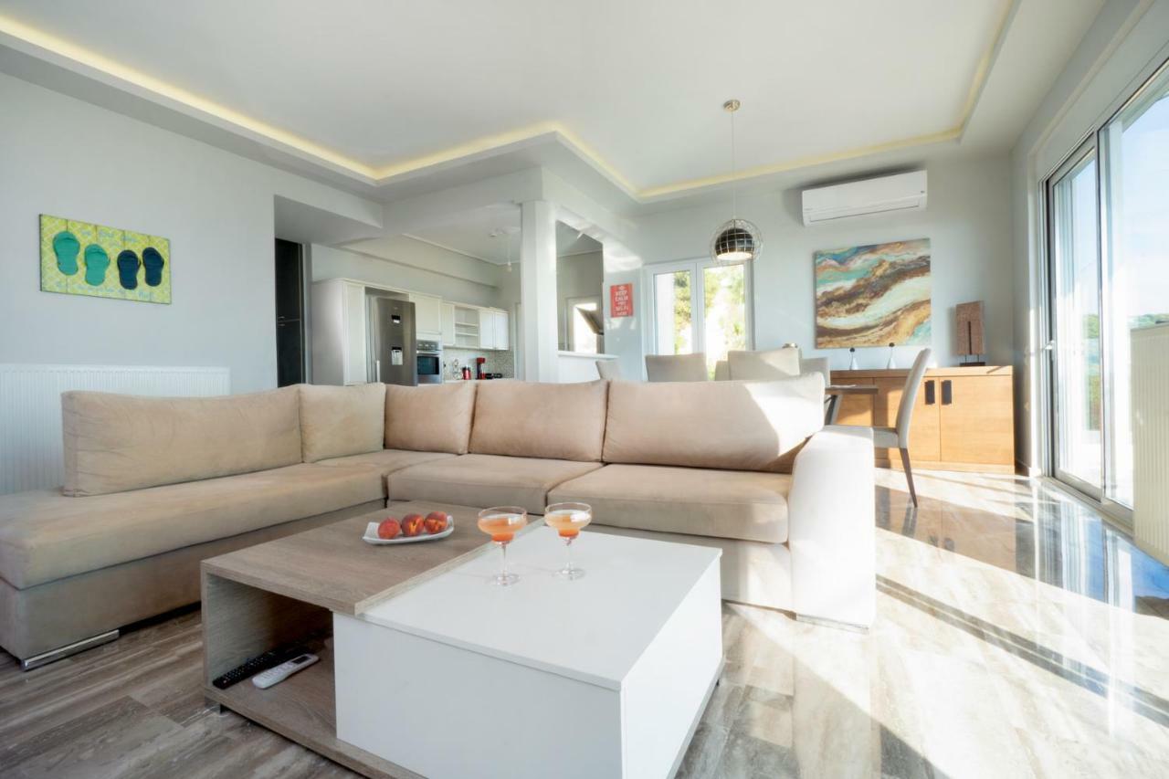 Apartment With Rooftop Hot Tub Chania (Crete)