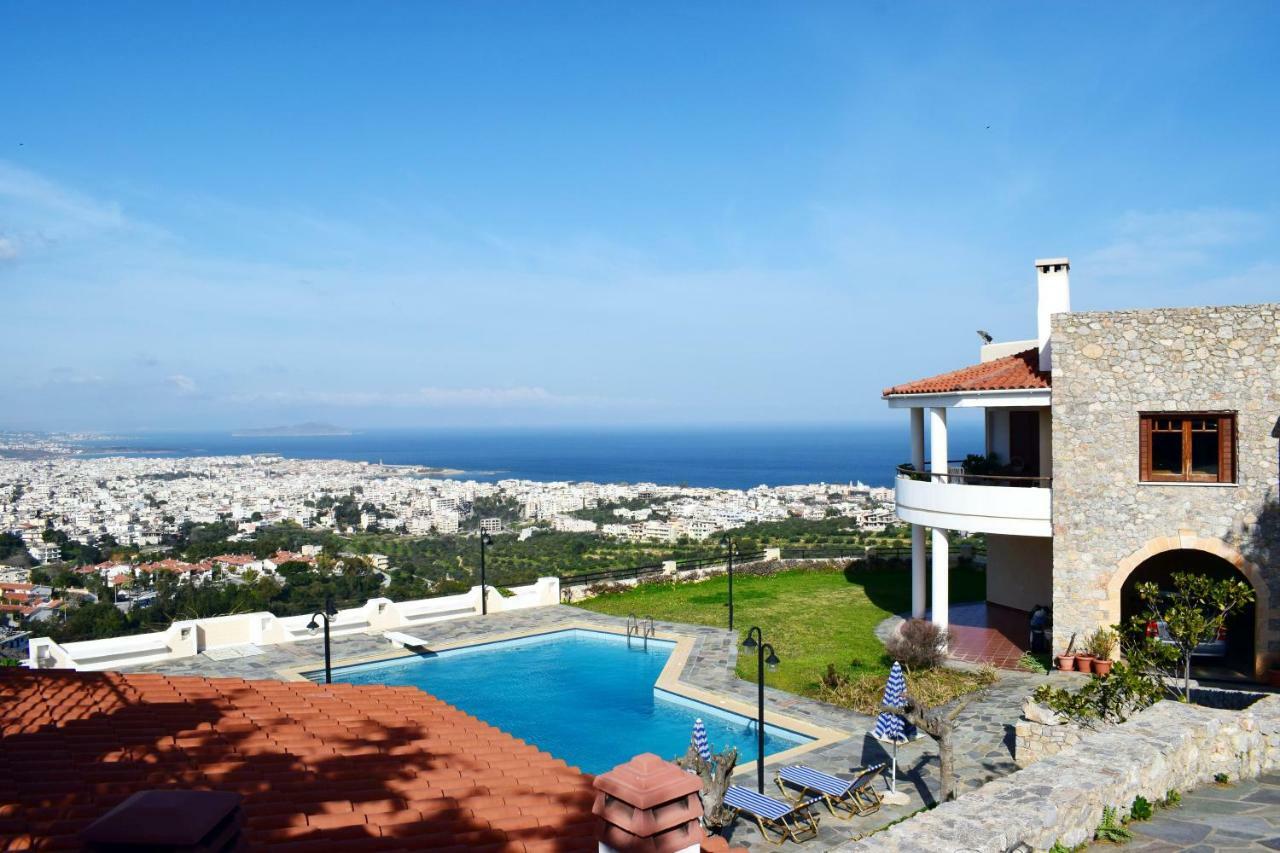 Mare Monte-ch, Amazing View-shared Pool Chania (Crete)