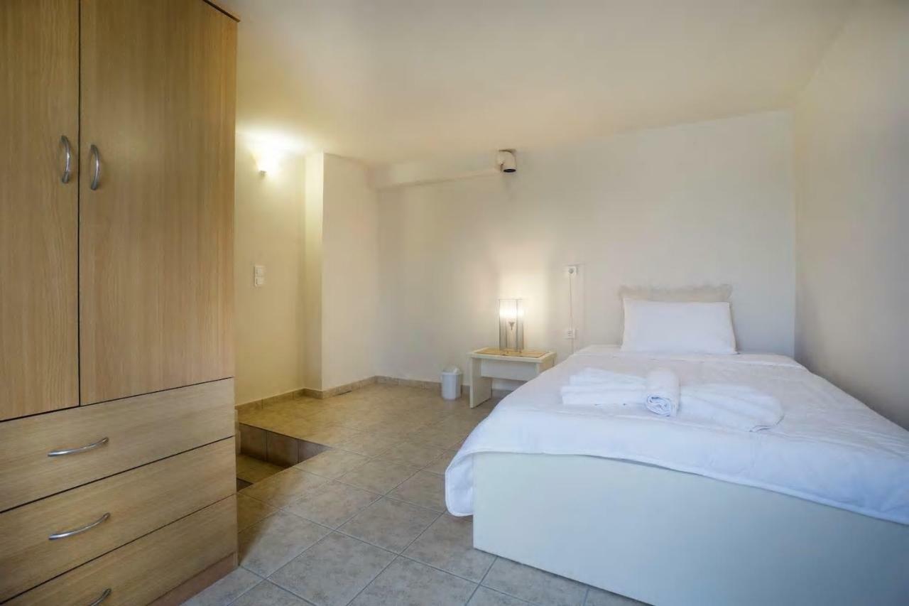 Apartment Dimitra's House In Old Town Chania (Crete)