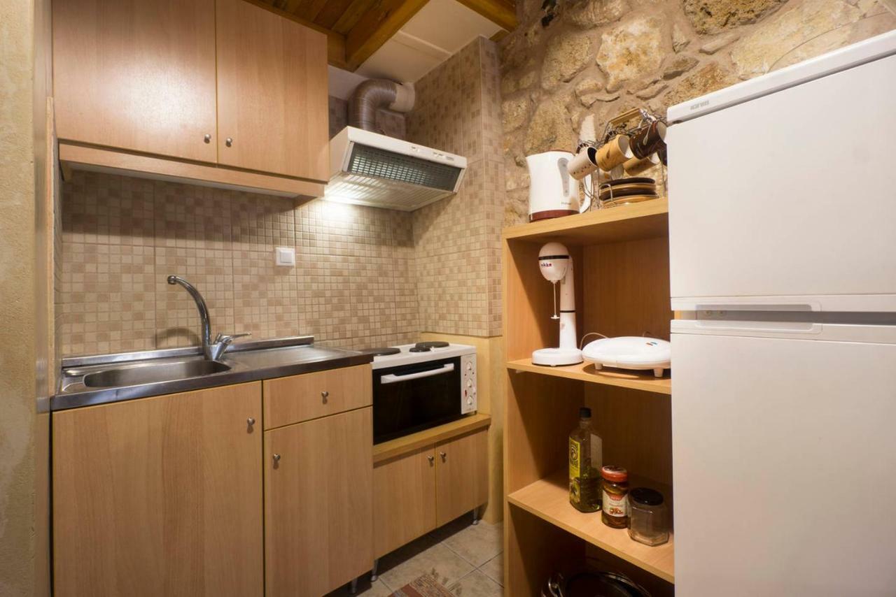 Apartment Dimitra's House In Old Town