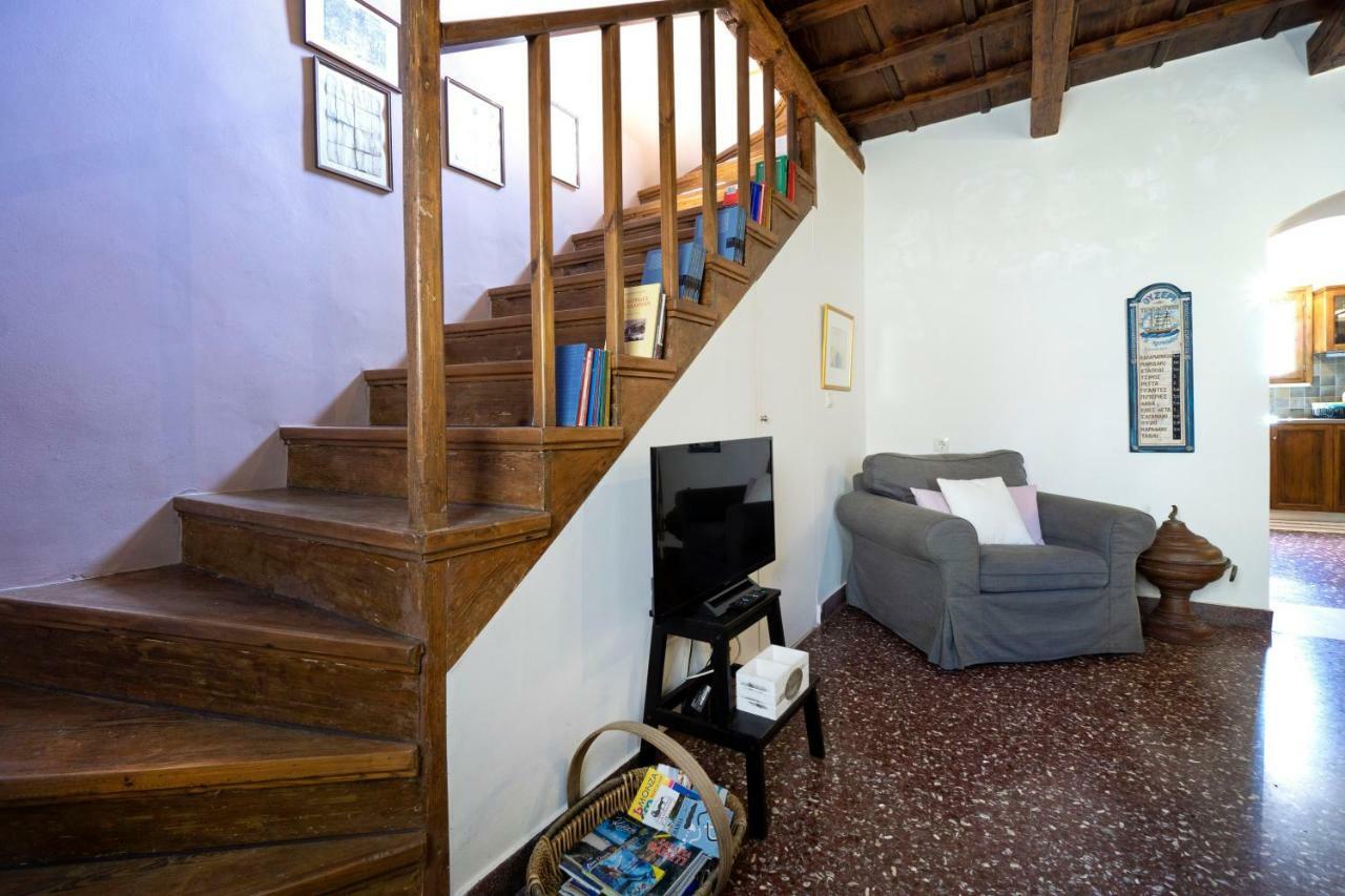 Apartment Halepa Traditional House