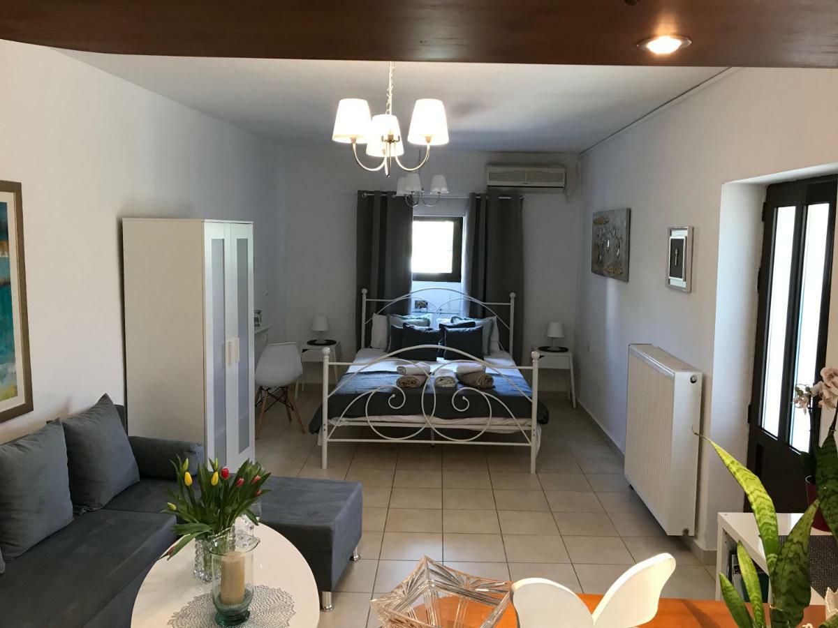 An Studio Apartment *