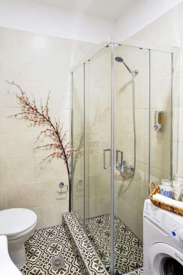 Holiday home Michalis Stonehouse