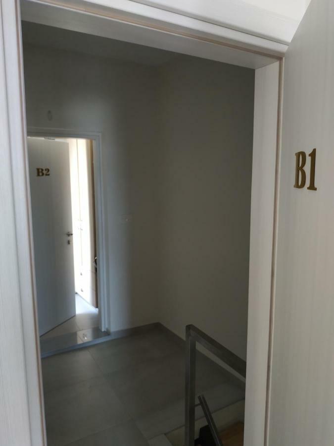 The 3 Brothers' Apts