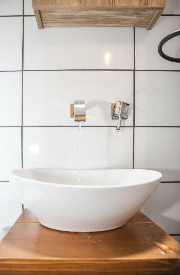 Secret Loft, 2min Walk From The Beach. High Tech! Apartment Chania (Crete)