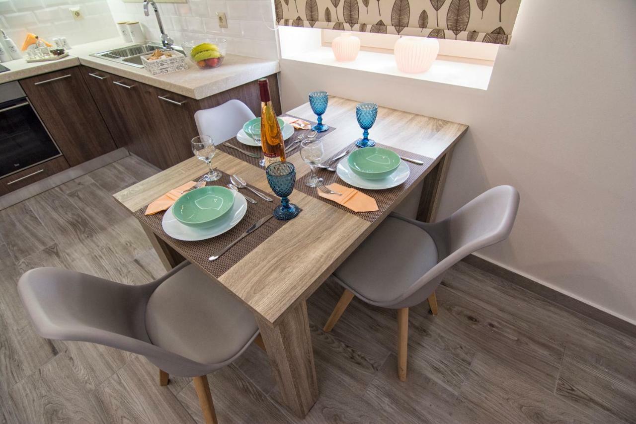Pasiphae New Sea & Apartment