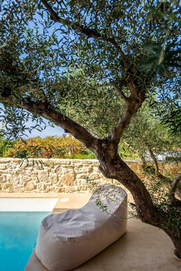Mirka With Astonishing View Villa *